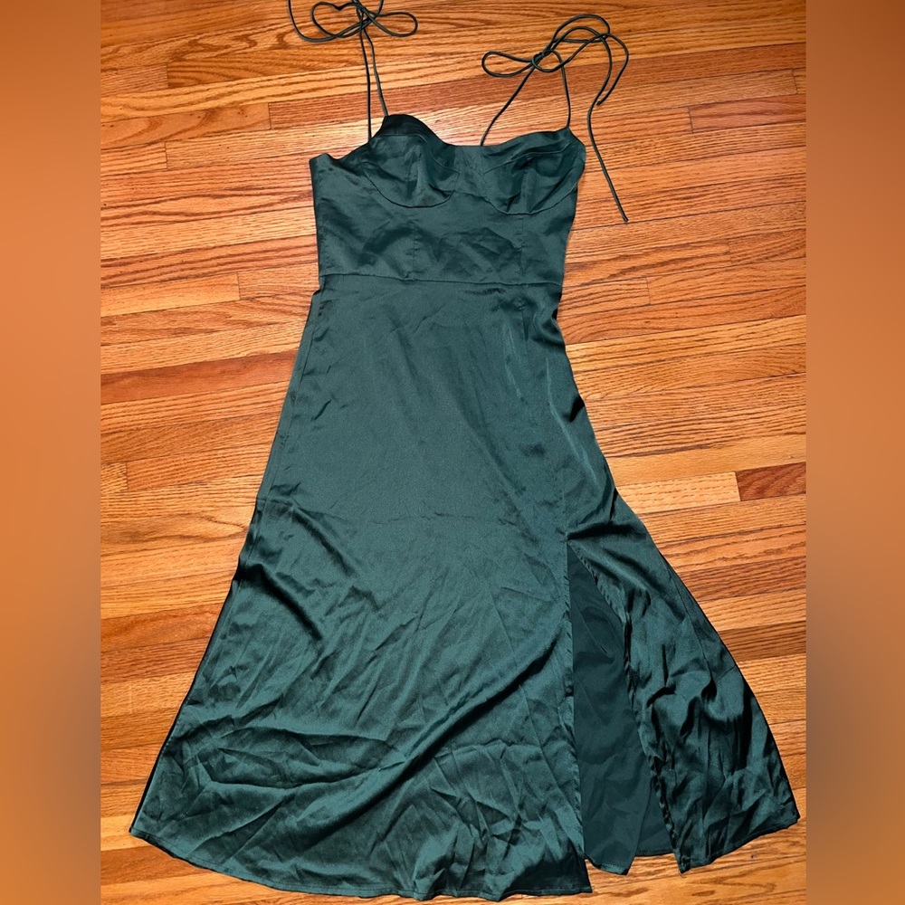 Tie strap green dress size small